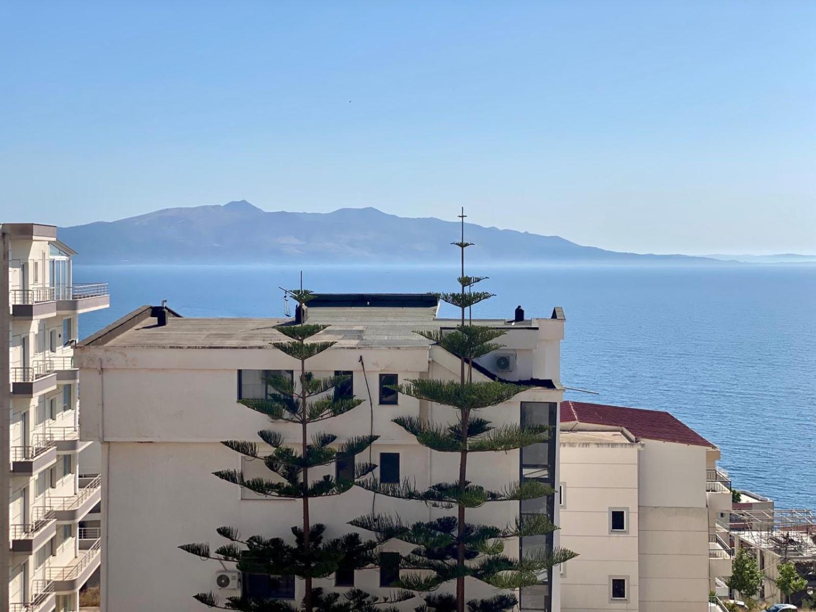 Astoria Apartament *